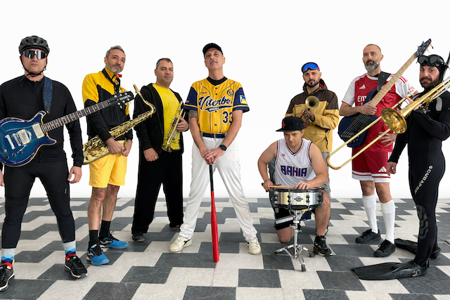 Sandokan & Manicomio Latino